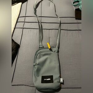 RFID Travel crossbody